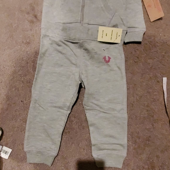 True religion girl sweat hoodie outfit host pick june 24 - Picture 2 of 9